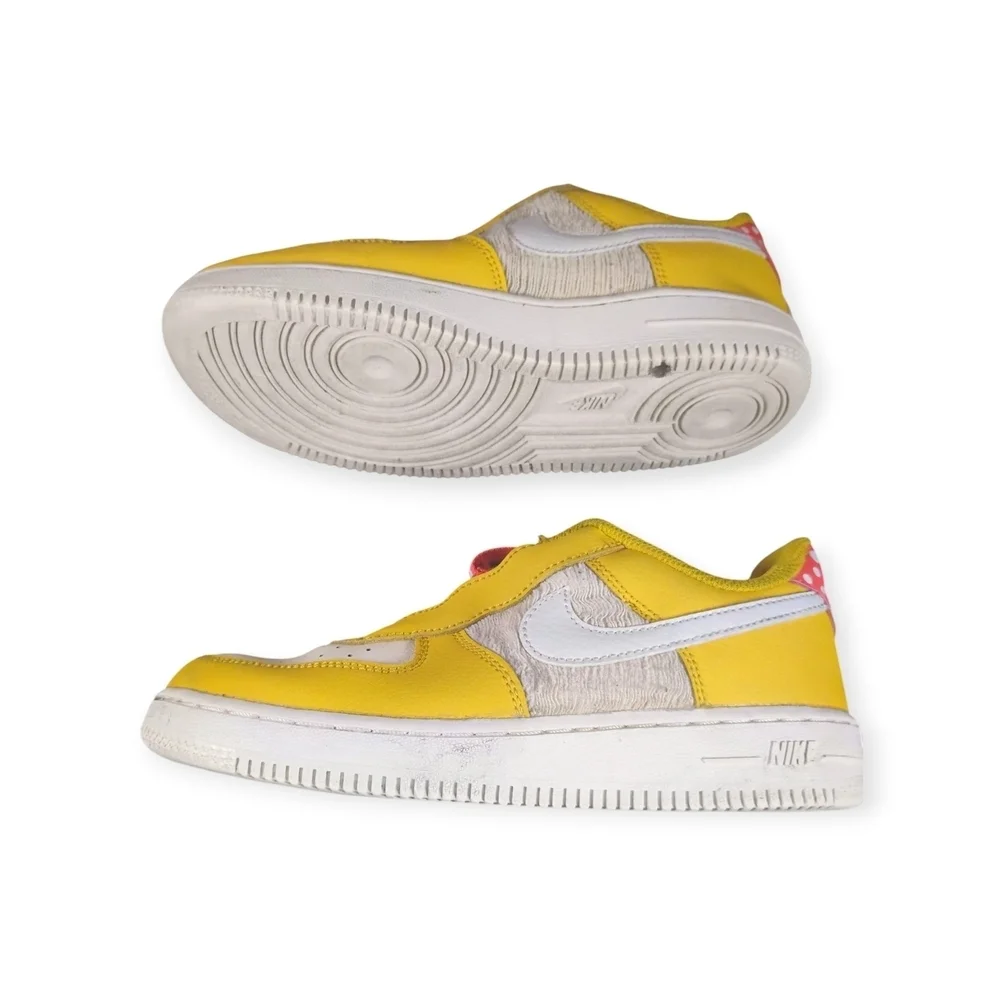 Nike Air Force 1 Toggle SE Yellow Ochre Kids Size 3